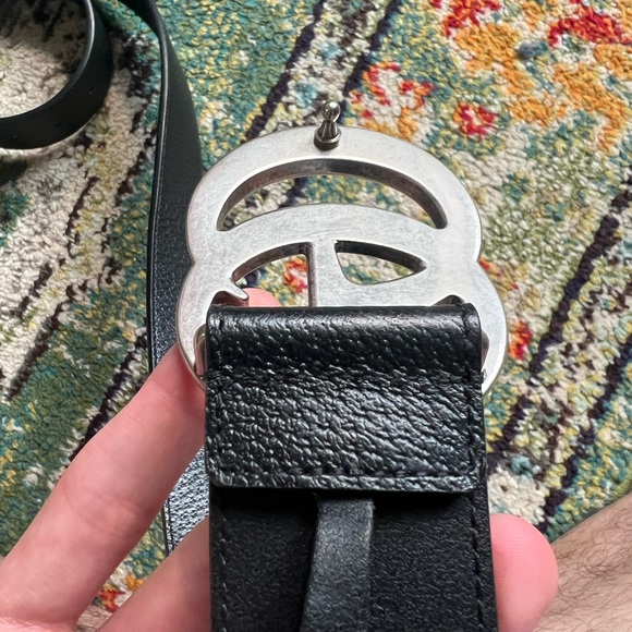 Mens Authentic Silver and Black Gucci belt size 90. - Picture 2 of 7